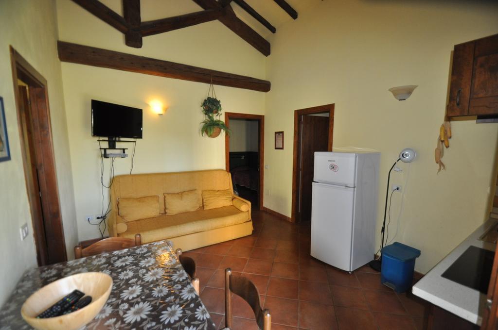 Villa Agriturismo Il Cerrosughero à Scarlino Chambre photo