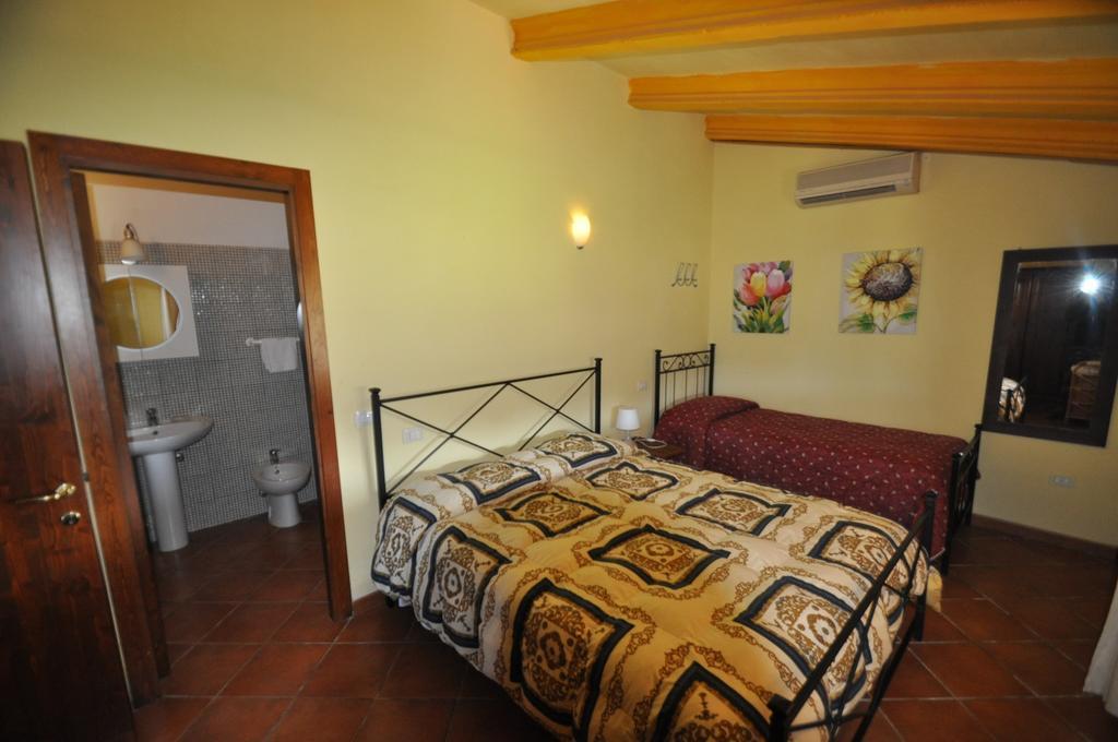 Villa Agriturismo Il Cerrosughero à Scarlino Chambre photo