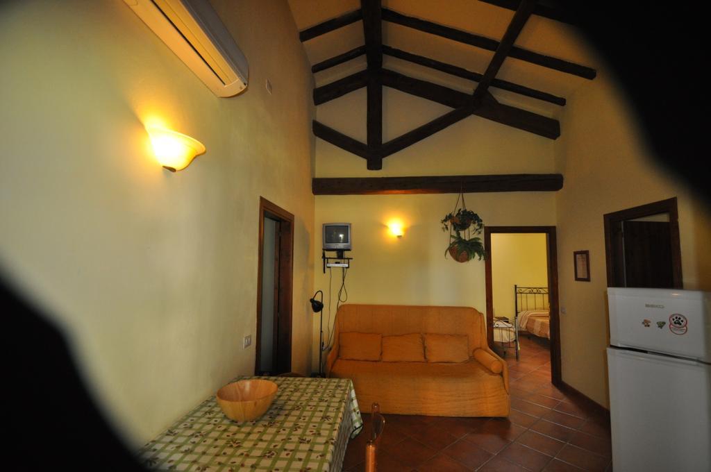 Villa Agriturismo Il Cerrosughero à Scarlino Chambre photo