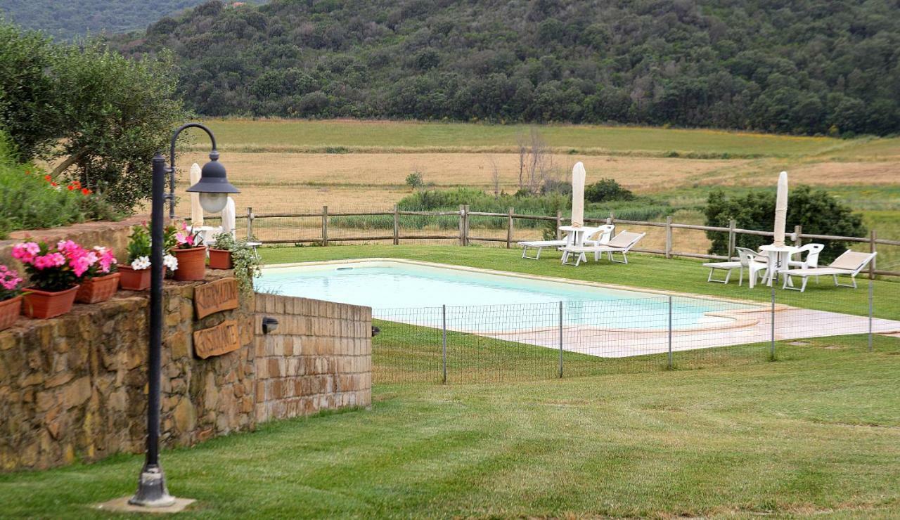 Villa Agriturismo Il Cerrosughero à Scarlino Extérieur photo